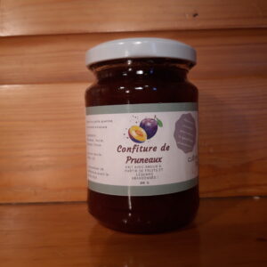 Confiture de pruneaux produite par l'association Cultive-Toi