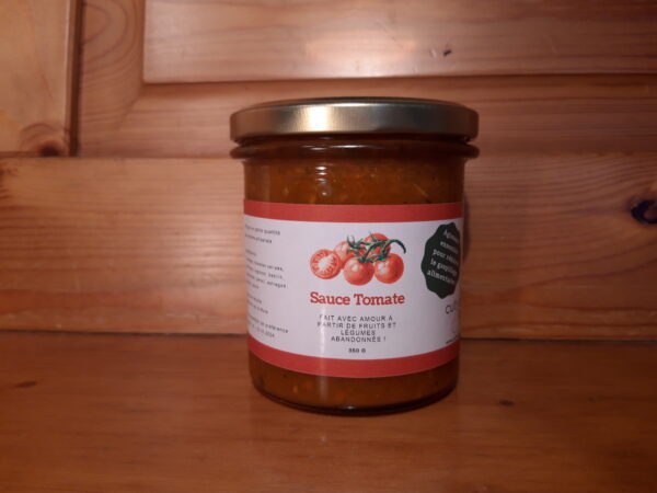 Sauce tomates produite par l'association Cultive-Toi